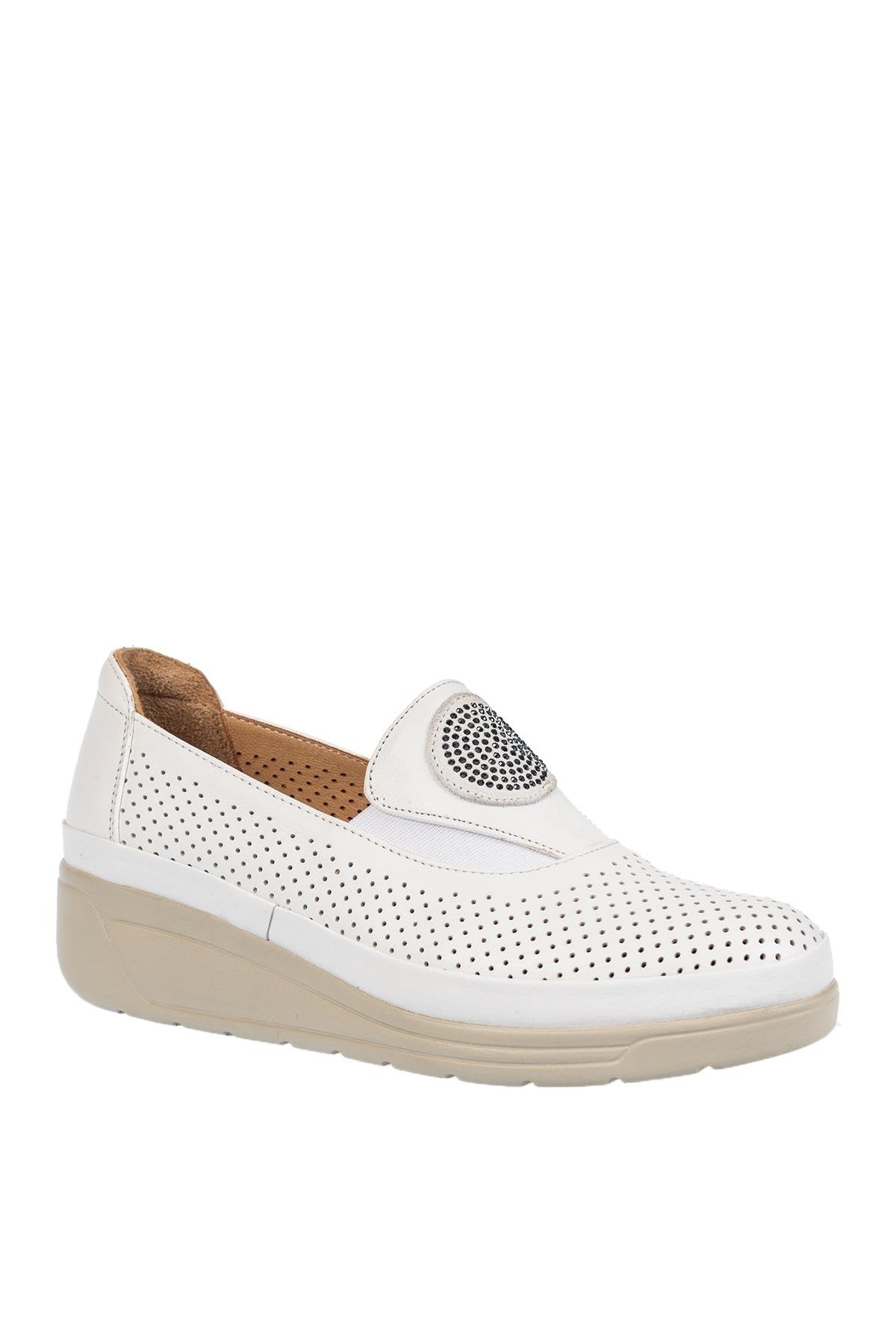 Üçel 1032 HAKİKİ DERİ KADIN AYAKKABI BEYAZ