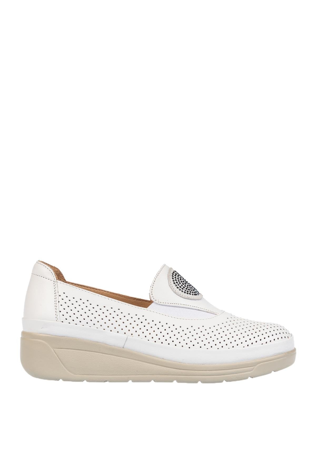 Üçel 1032 HAKİKİ DERİ KADIN AYAKKABI BEYAZ