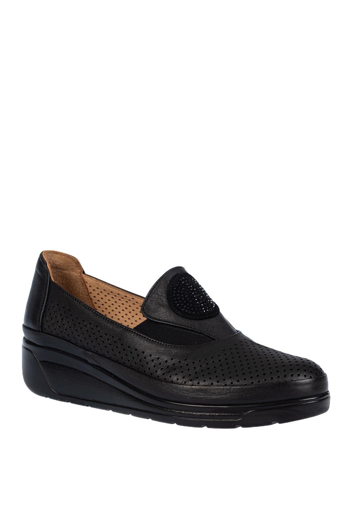 Üçel 1032 HAKİKİ DERİ KADIN AYAKKABI