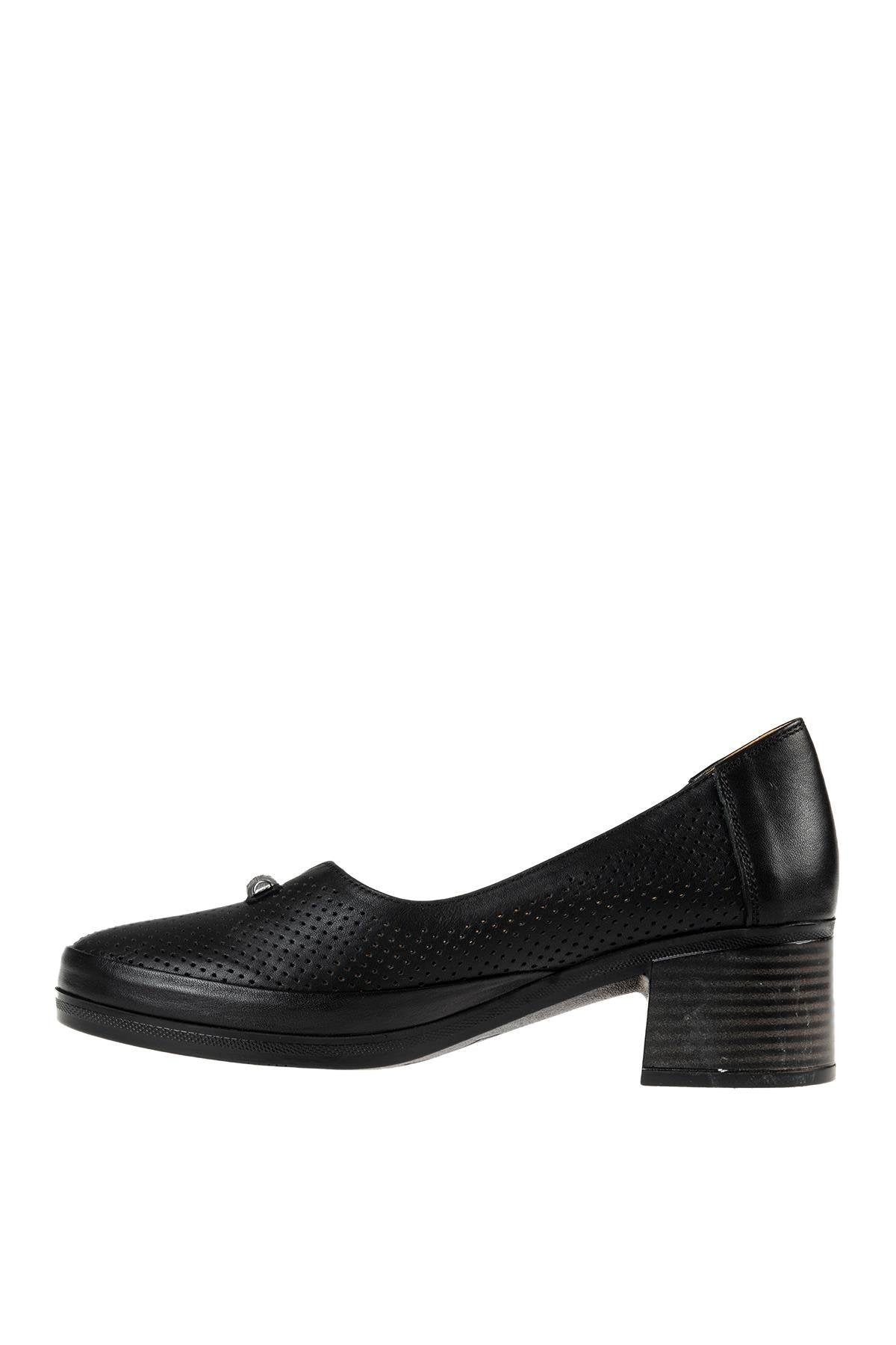 ÜÇEL 106 KADIN TOPUKLU AYAKKABI