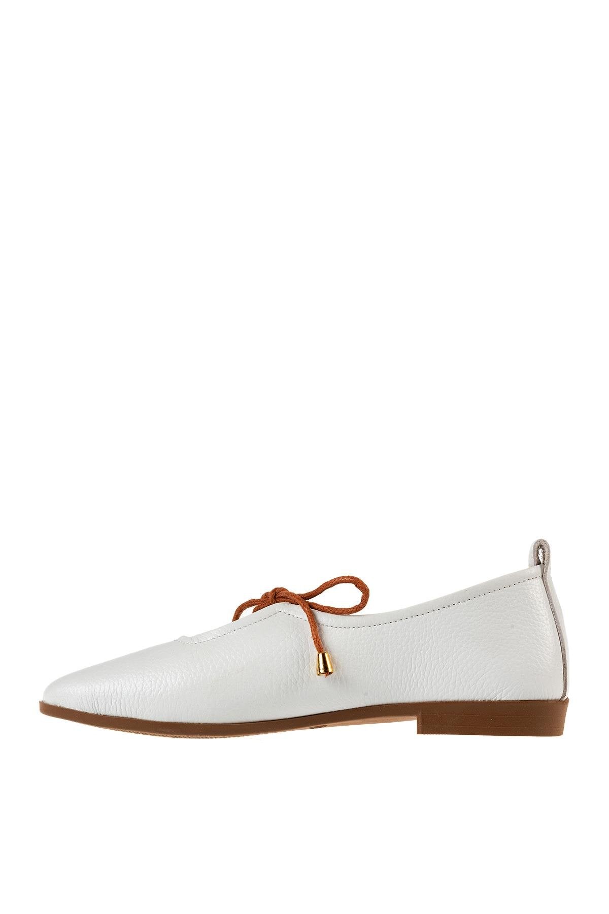 ÜÇEL 5018 KADIN BABET BEYAZ