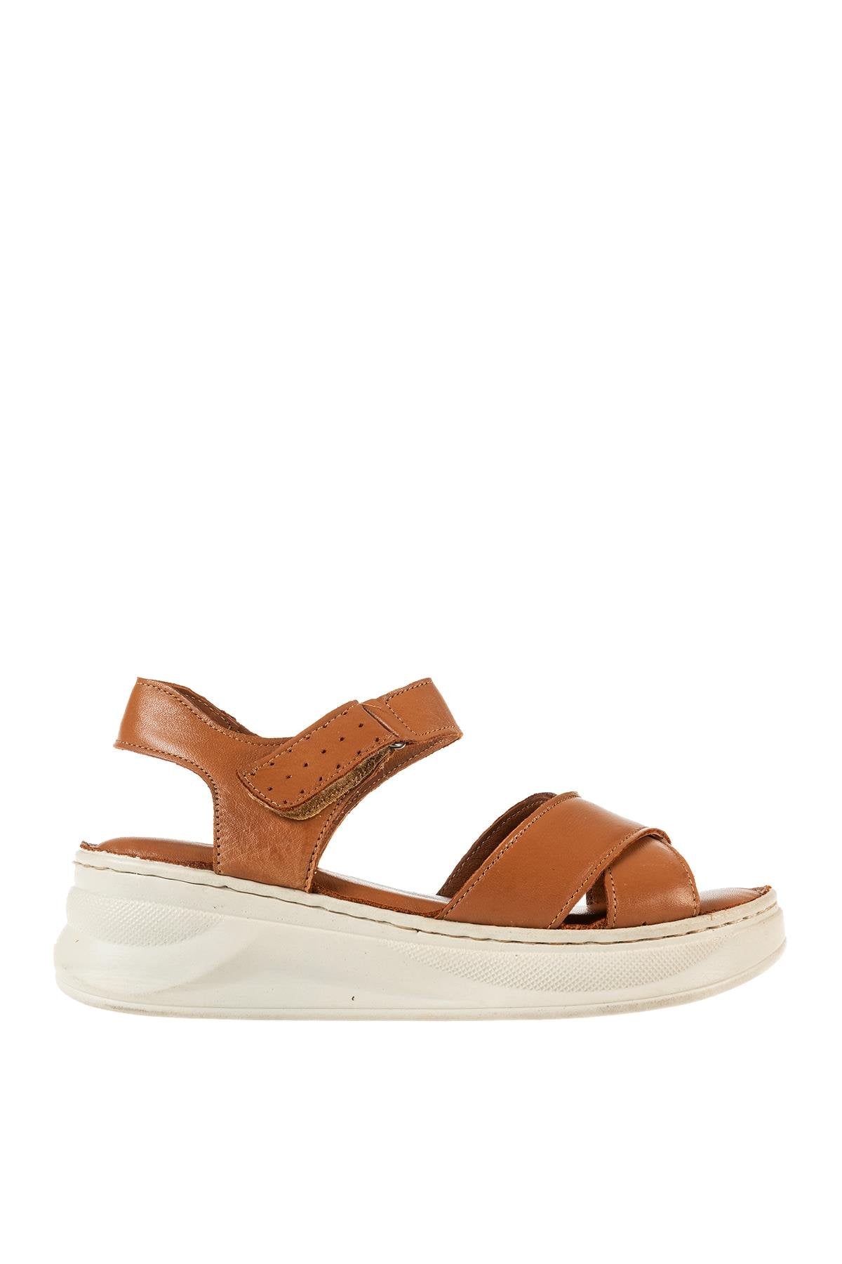 ÜÇEL 51 KADIN SANDALET