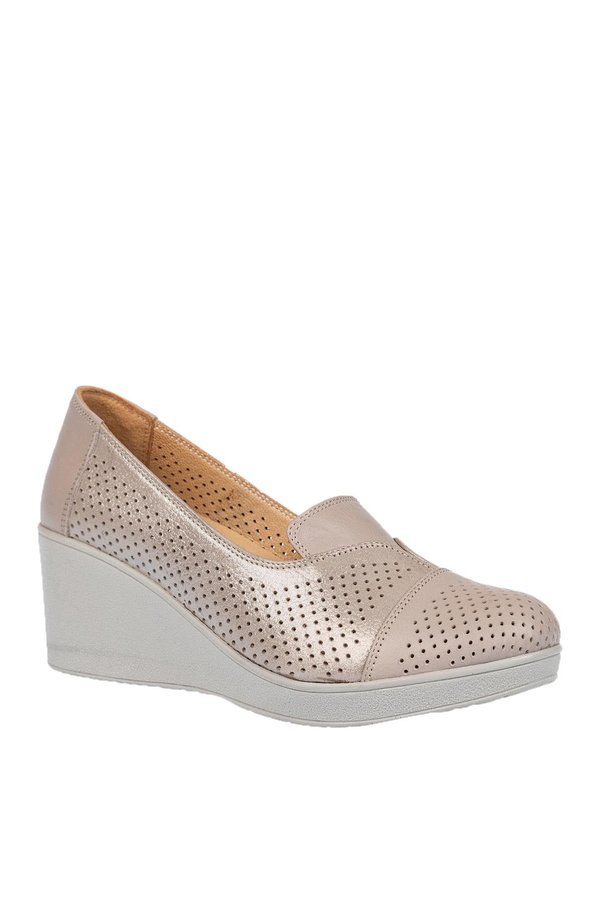 Üçel 6005 HAKİKİ DERİ KADIN AYAKKABI TAŞ