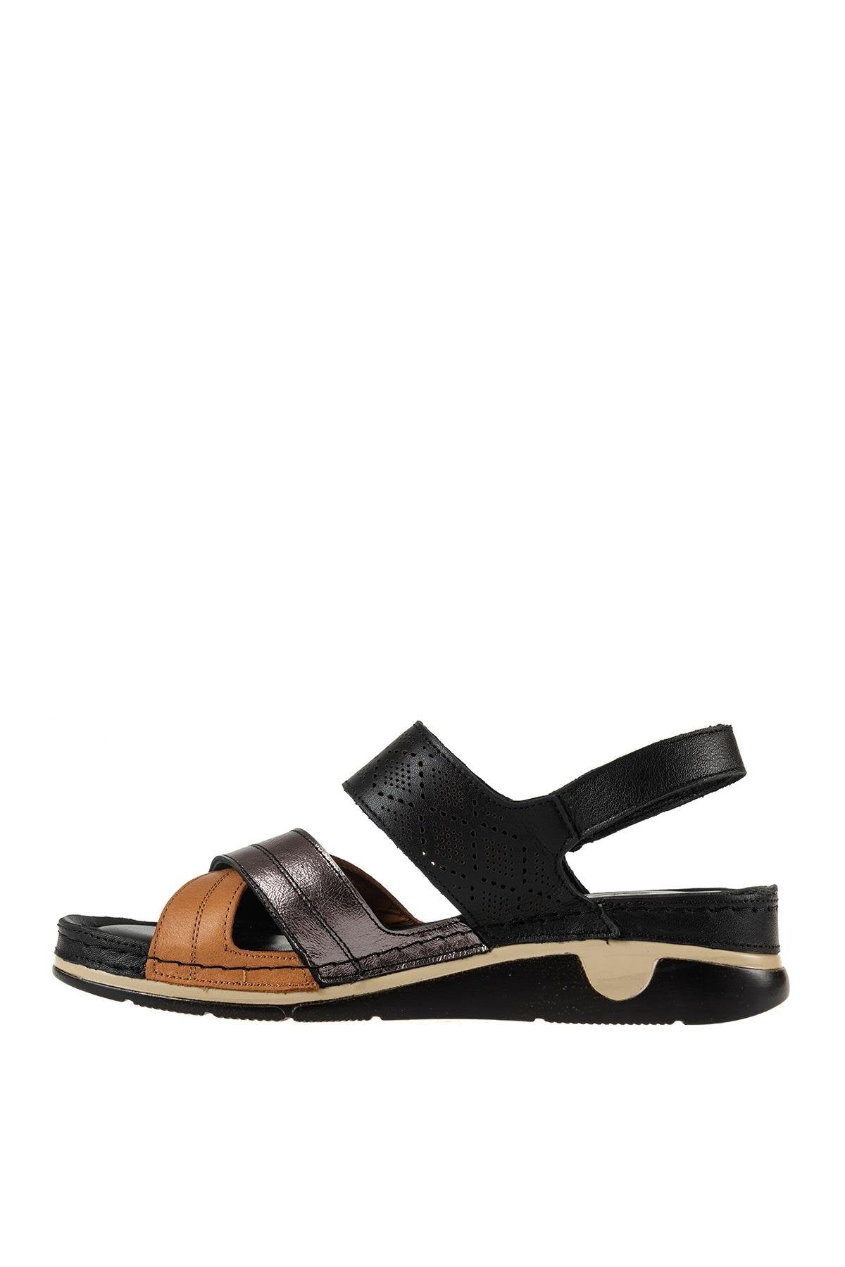 ÜÇEL M11 KADIN SANDALET SİYAH