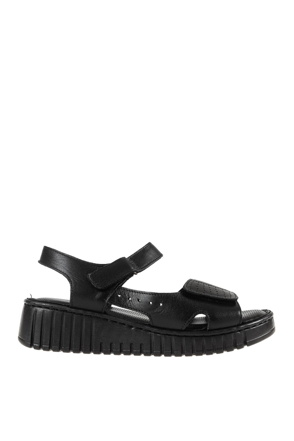 ÜÇEL S1002 KADIN SANDALET SİYAH